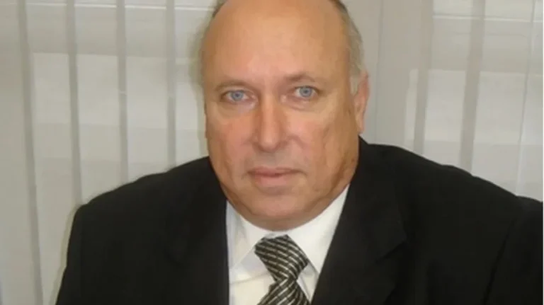 Desembargador suspeito de manter uma mulher como se fosse escrava diz que a trata como filha