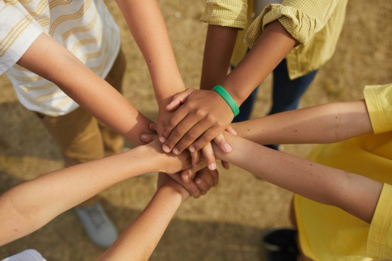 Cinco adolescentes são vítimas de acidente de trabalho por dia no Brasil