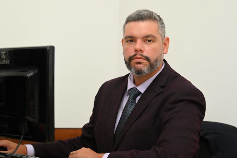 Idosa prova que sofreu descontos indevidos do Bradesco e justiça manda indenizar