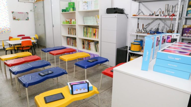 DPE-AM ingressa com ação para que aluno com TDAH tenha apoio especializado