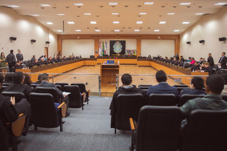 Tribunal começa a julgar ADI que trata da promoção de militares do Amazonas