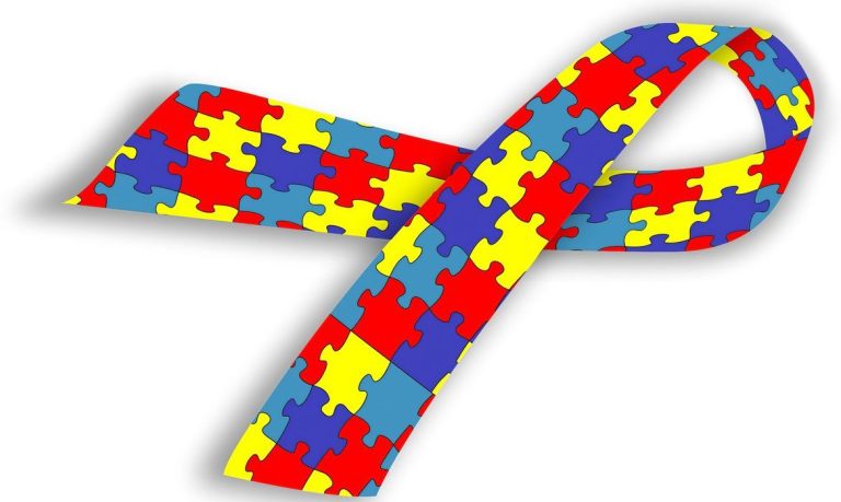 Comissão aprova medidas para incentivar o diagnóstico precoce de pessoas com autismo