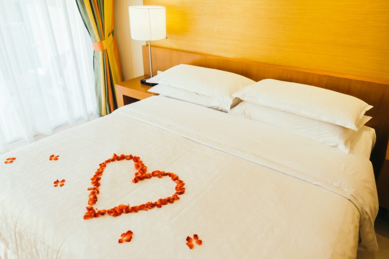 Motel que mantenha serviço irregular de som em aposento deve acertar contas com ECAD