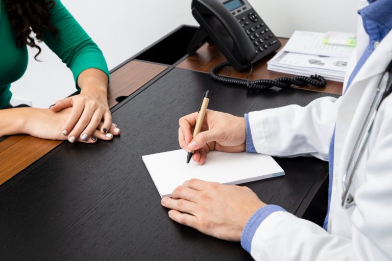 TJAM condena Unimed a indenizar cliente em R$ 15 mil por negativa de tratamento