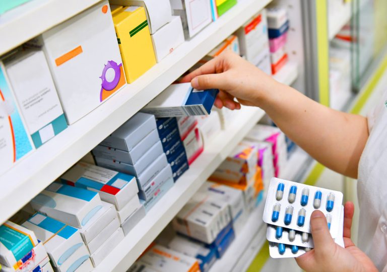 Cliente constrangida em abordagem na Santo Remédio tem indenização confirmada em Manaus