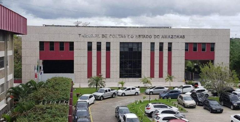 ​Prefeito de Manacapuru tem 48 horas para explicar gastos com show de Zé Vaqueiro