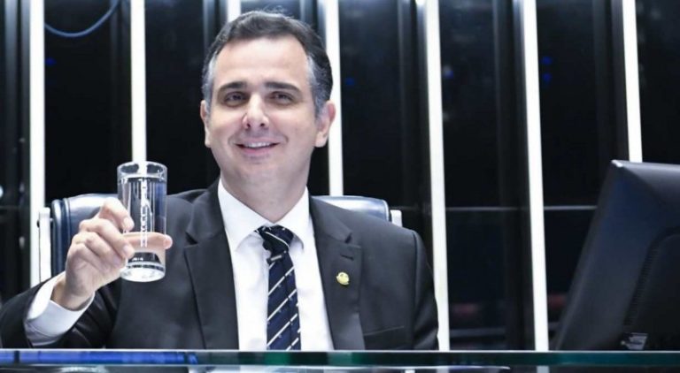 Senado aprova isenção de IR para quem ganha até dois salários mínimos