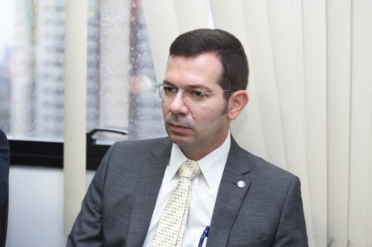 Justiça anula contrato temporário de servidor que se estendeu por 14 anos, no Amazonas