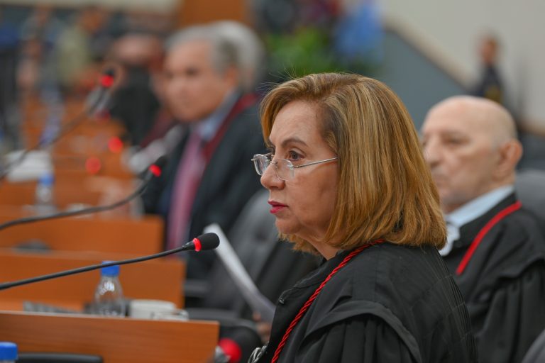 Ligação clandestina ao tempo do blecaute de energia no interior do Amazonas não dá danos morais