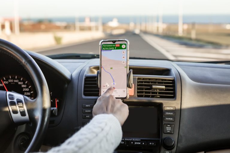 Uber deve explicar motivos da exclusão em caso de descredenciamento do motorista