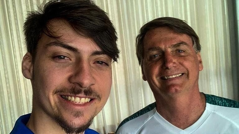 Jair Renan Bolsonaro é um dos alvos da Operação Nexum