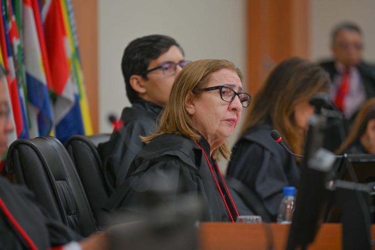 Serviços defeituosos são indenizáveis, mas prazo para cobrar em juízo deve ser obedecido
