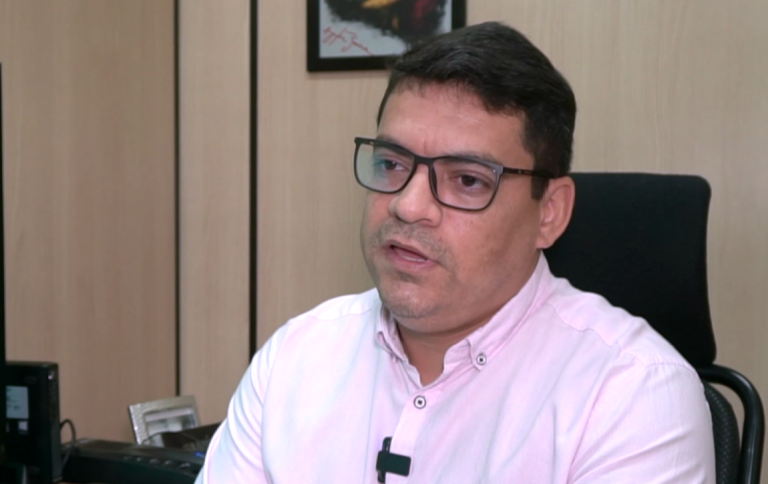 Meu voo foi cancelado, o que fazer? Defensor Cristiano Pinheiro orienta população