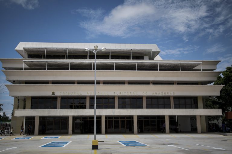 Edital abre vaga de membro substituto do TRE/AM na classe de juiz de Direito