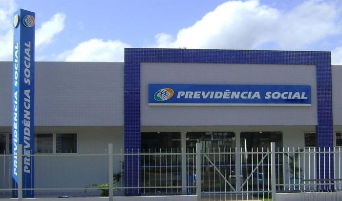 Ex-mulher perde pensão para a companheira do servidor falecido na justiça