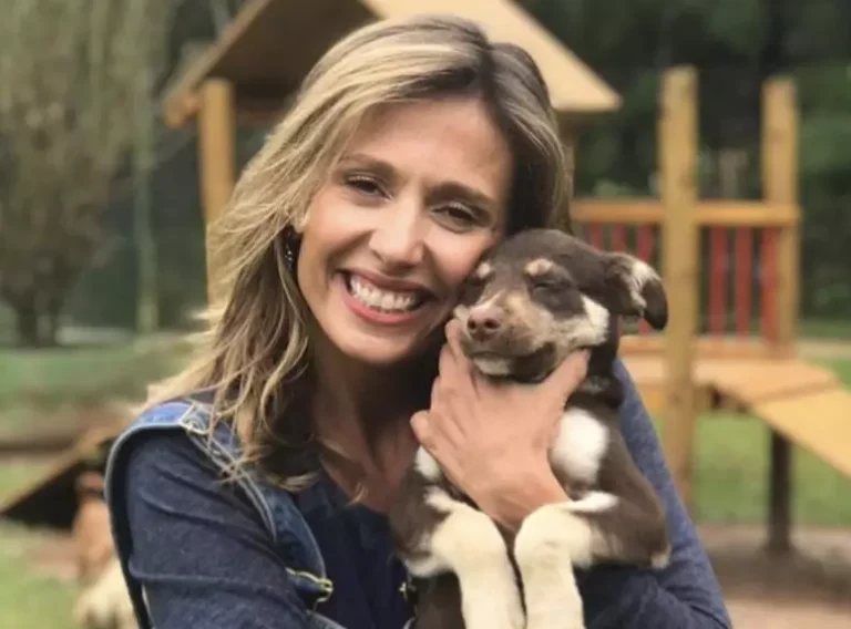 Luísa Mel deve indenizar tutora por retirar cadelas da residência sem autorização