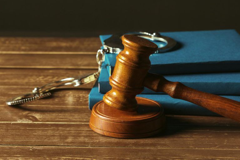 Homem é condenado por matar conhecido que insinuou sexo com sua filha