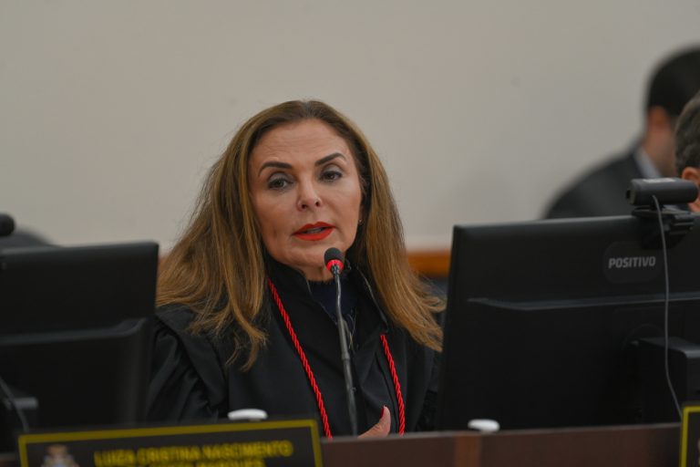Não se atende anulação de resultado de prova com base na interpretação pessoal do candidato