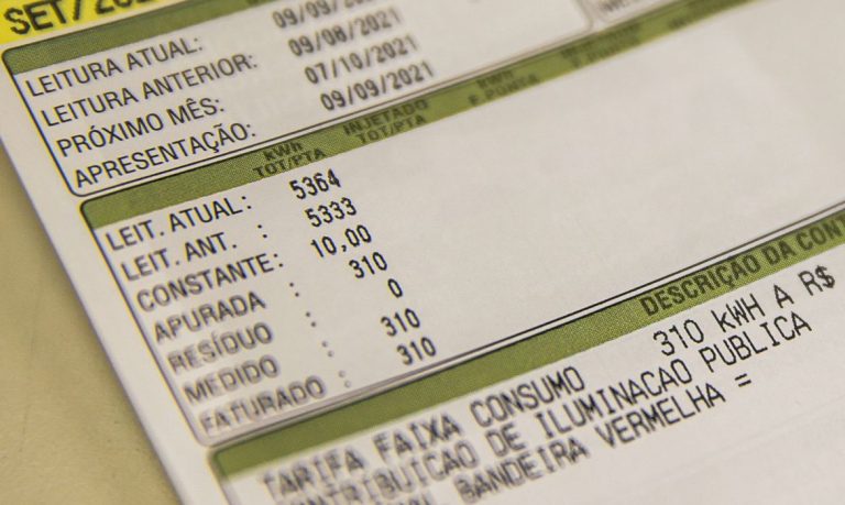 Sem receber alugueis, locador teve que ir à justiça para derrubar cobranças de energia