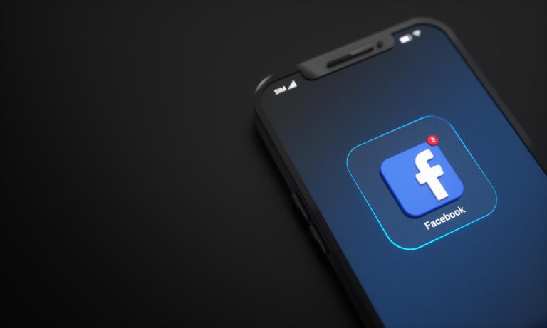Mulher deve indenizar vítima em R$ 3 mil por difamação nas redes sociais
