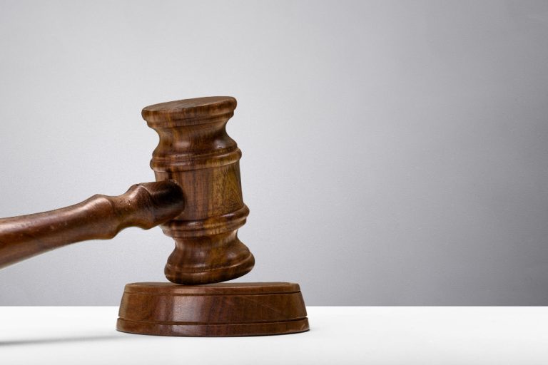 STJ: Sessão do júri sobre crime sexual pode ser feita sem a presença de público