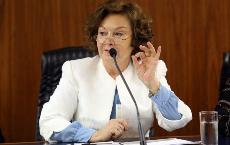 Transplante com doador falecido pode ser realizado por hospital privado com custeio do plano, fixa STJ
