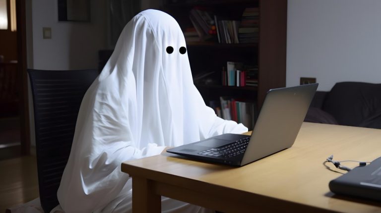 Servidor que protege funcionário fantasma responde pelos mesmos atos ímprobos, diz Justiça