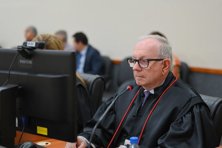 IRDR deve analisar se cabe ou não dano moral em caso de desconto ilegal de tarifa bancária