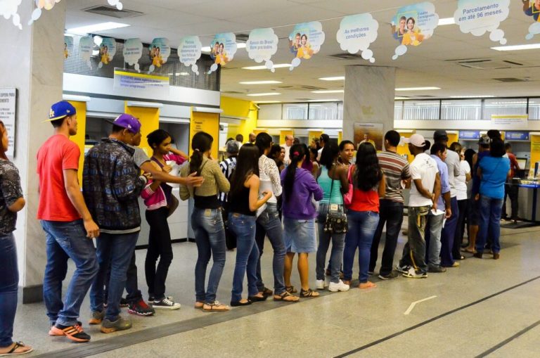 STJ decidirá se perda de tempo na fila do Banco deve ser indenizado, apesar de leis à vista