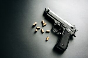 arma-fogo-revolver-pistola-munic-300x200