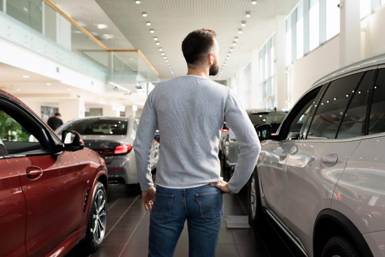 Carro usado com defeito impõe responsabilidade do fornecedor, mesmo que venda não seja sua área fim