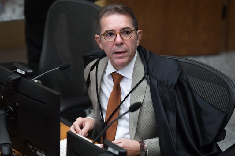 Ministro anula condenação por tráfico de drogas para que Promotor analise cabimento de ANPP