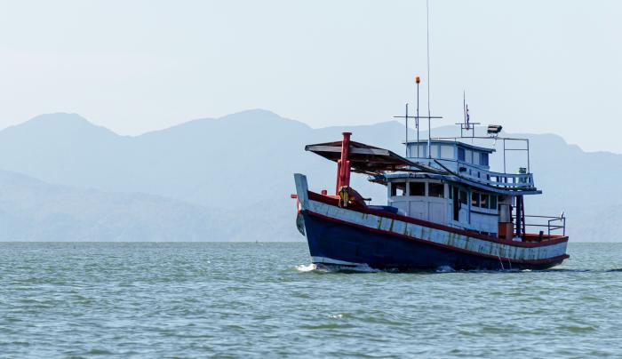 Por pesca em local proibido proprietário de embarcação pagará multa