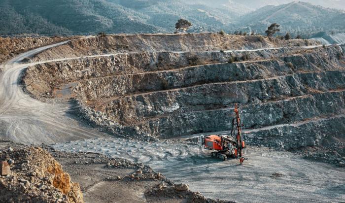 Empresa de terraplanagem é condenada a pagar mais de R$ 9 milhões por extração ilícita de minério
