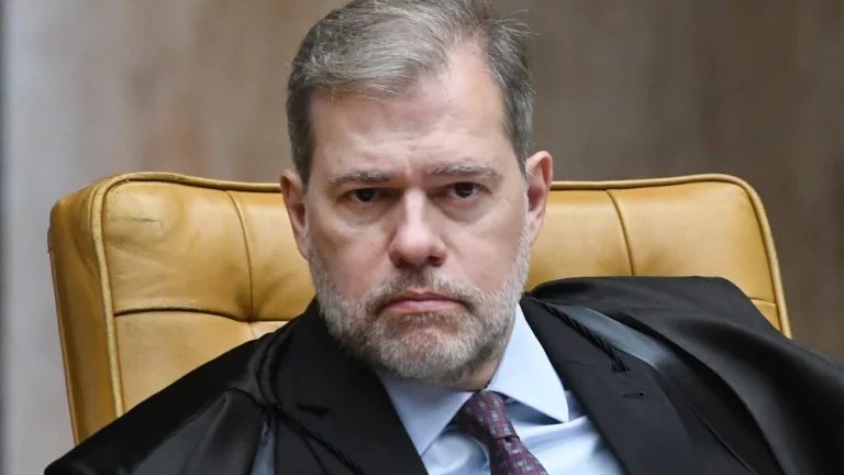 STF decide que Amazonas não pode alterar sozinho regra sobre imposto do álcool na gasolina