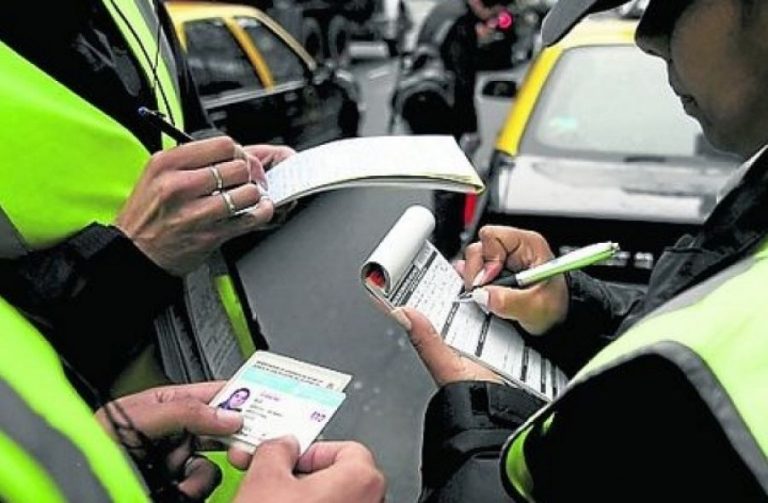 Por multa dupla, com equívoco no Detran, não ocorrendo maiores danos, é cabível a anulação do ato