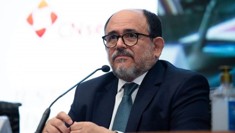 Direito de resposta em jornal por eventual crime de calúnia tem natureza penal, decide STJ