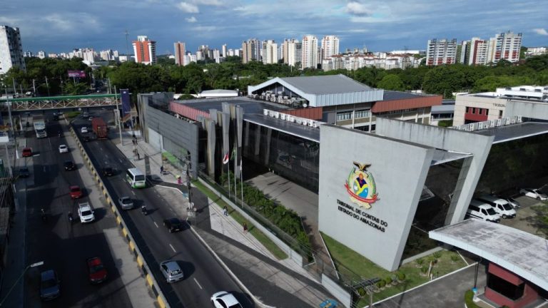TCE-AM revoga suspensão de contratação emergencial de transporte escolar em Rio Preto da Eva