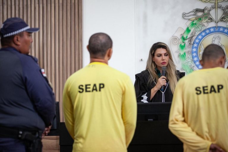 Justiça condena dois homens pela morte de um agente penitenciário no Compaj