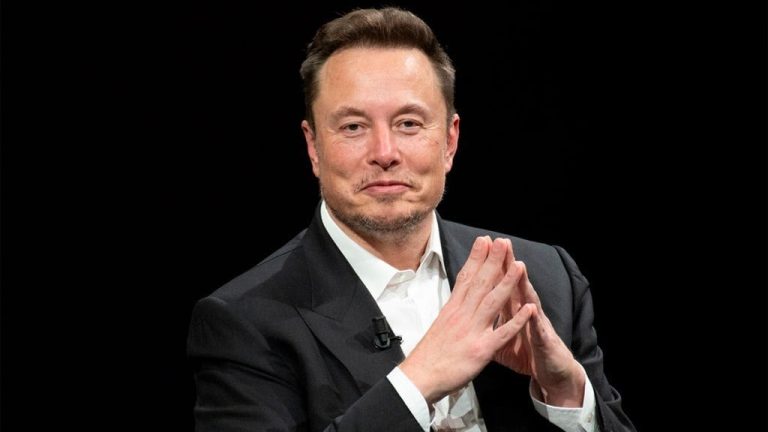 A (i)legalidade da intimação de Elon Musk em sua própria rede social por Moraes. Entenda