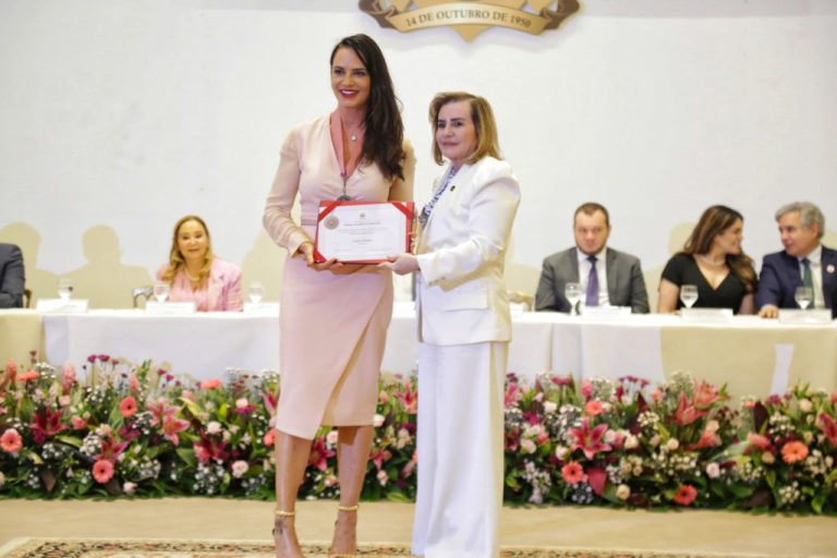 Ouvidoria da Mulher do TCE/AM é lançada com homenagem a personalidades femininas
