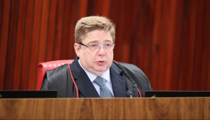ministro raul araújo