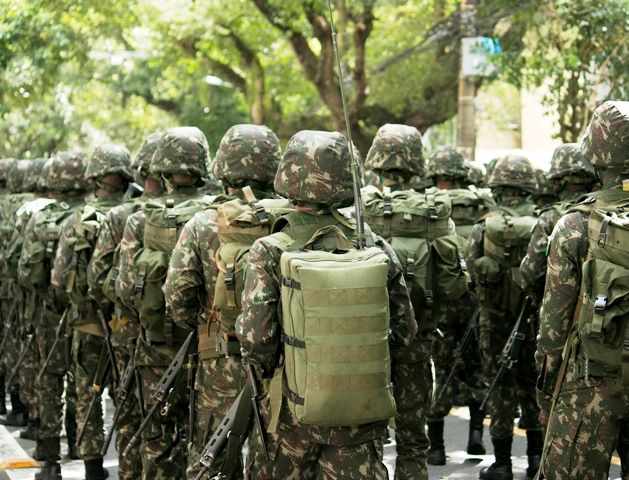 militar