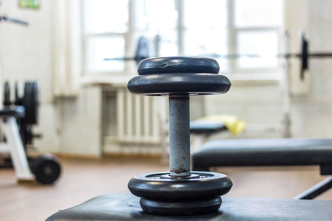 dumbbell-2747841_1280