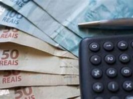 Negativação por dívida irrisória mais antiga leva empresa a indenizar consumidora com valor exemplar