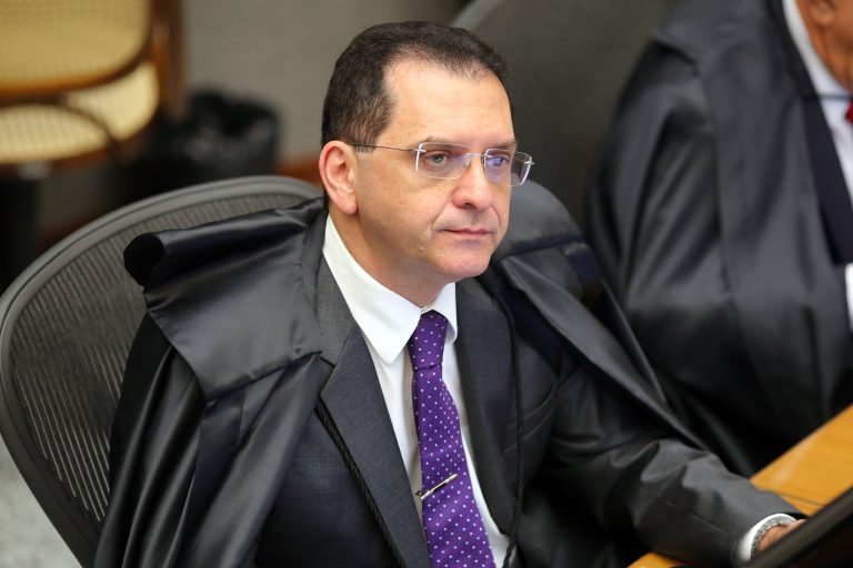 STJ decide que Estado é responsável por fiscalizar cultivo de cannabis medicinal