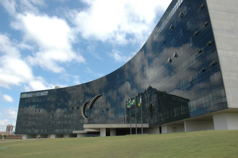 Confira os novos precedentes vinculantes firmados pelo TST