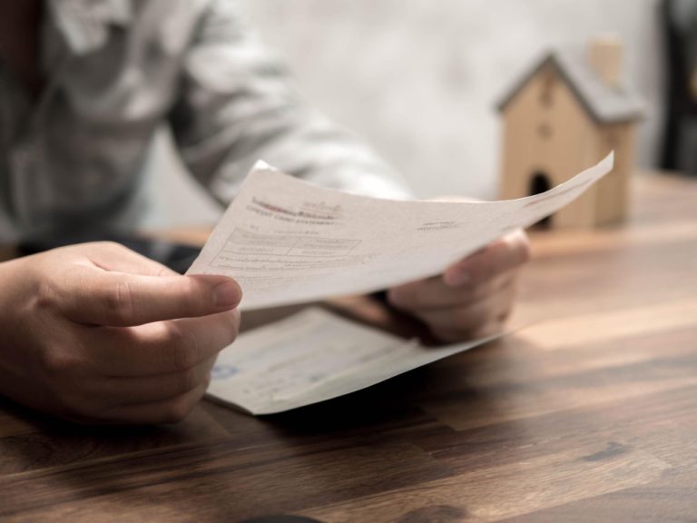 Apresentação de comprovante de residência para ingresso de ação judicial não é obrigatória