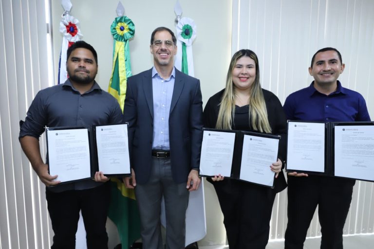 Defensoria Pública do Amazonas dá posse a três novos servidores