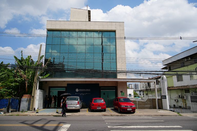 DPE garante guarda a avó venezuelana e amplia acesso a direitos de netos imigrantes em Manaus